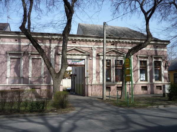 Szin-Vonal_Ăzlethaz_Miklos_utca